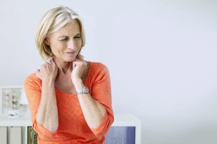 Diminution de la sensibilité dans l'ostéochondrose cervicale. 
